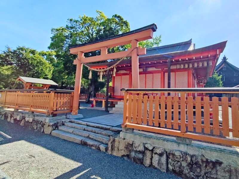 東寺鎮守八幡宮