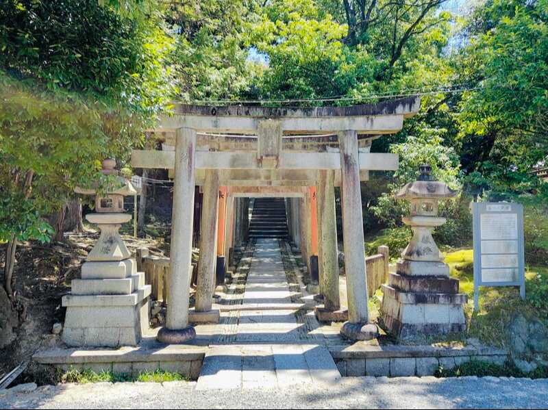 東福寺五社成就宮