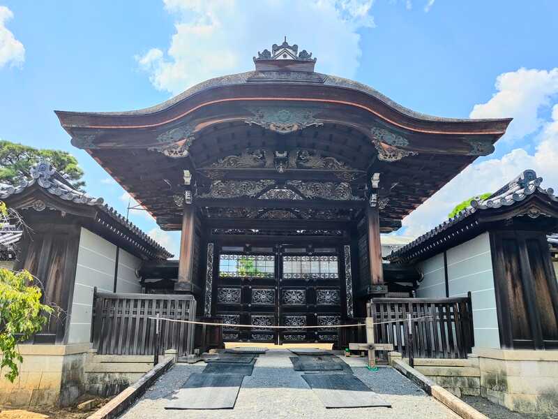 仁和寺勅使門