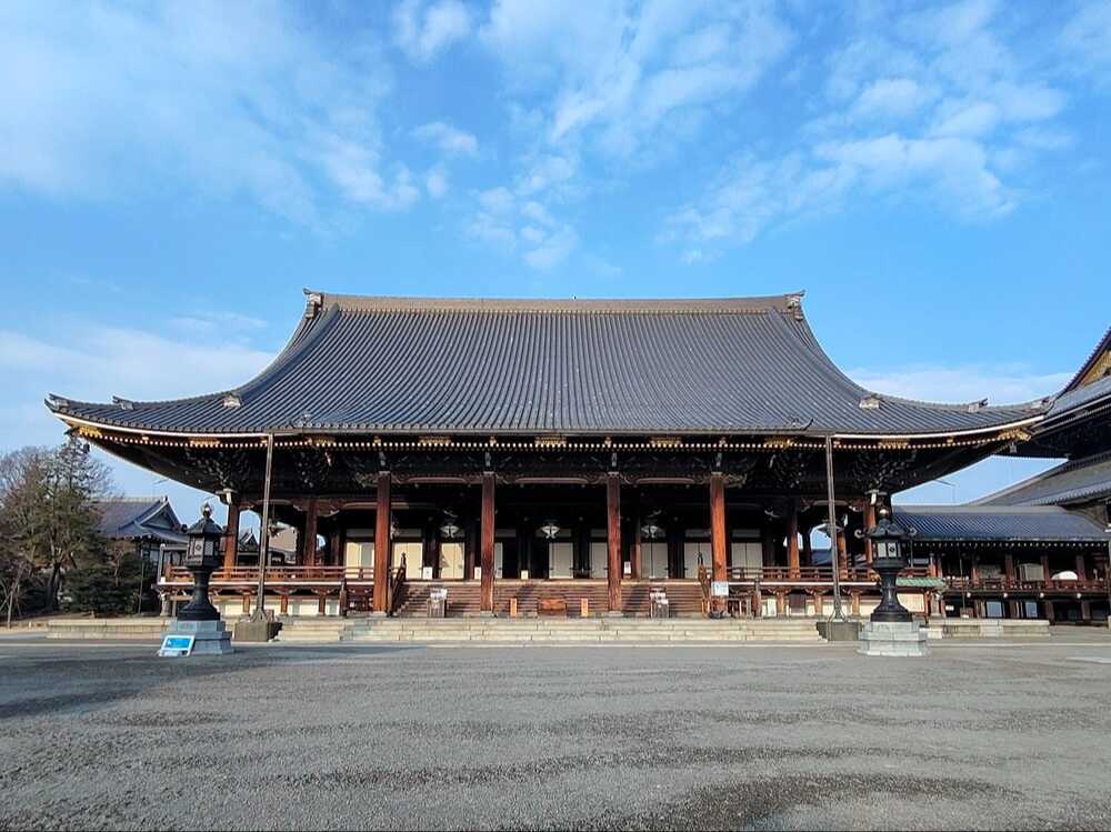 東本願寺阿弥陀堂