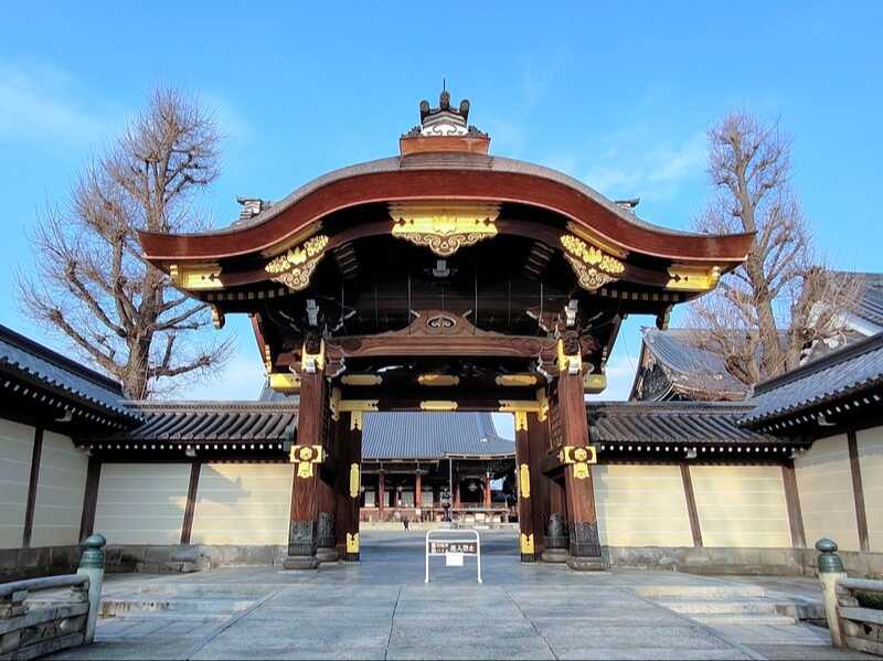 東本願寺阿弥陀堂門