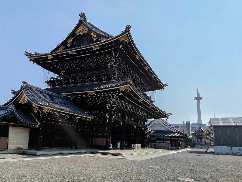 東本願寺御影堂門