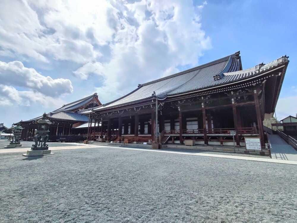 西本願寺阿弥陀堂御影堂